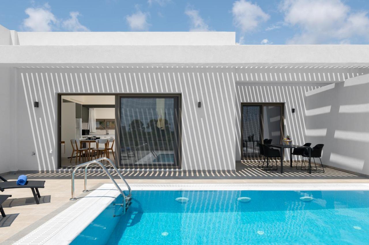 Armonia Suites Gennadi Buitenkant foto