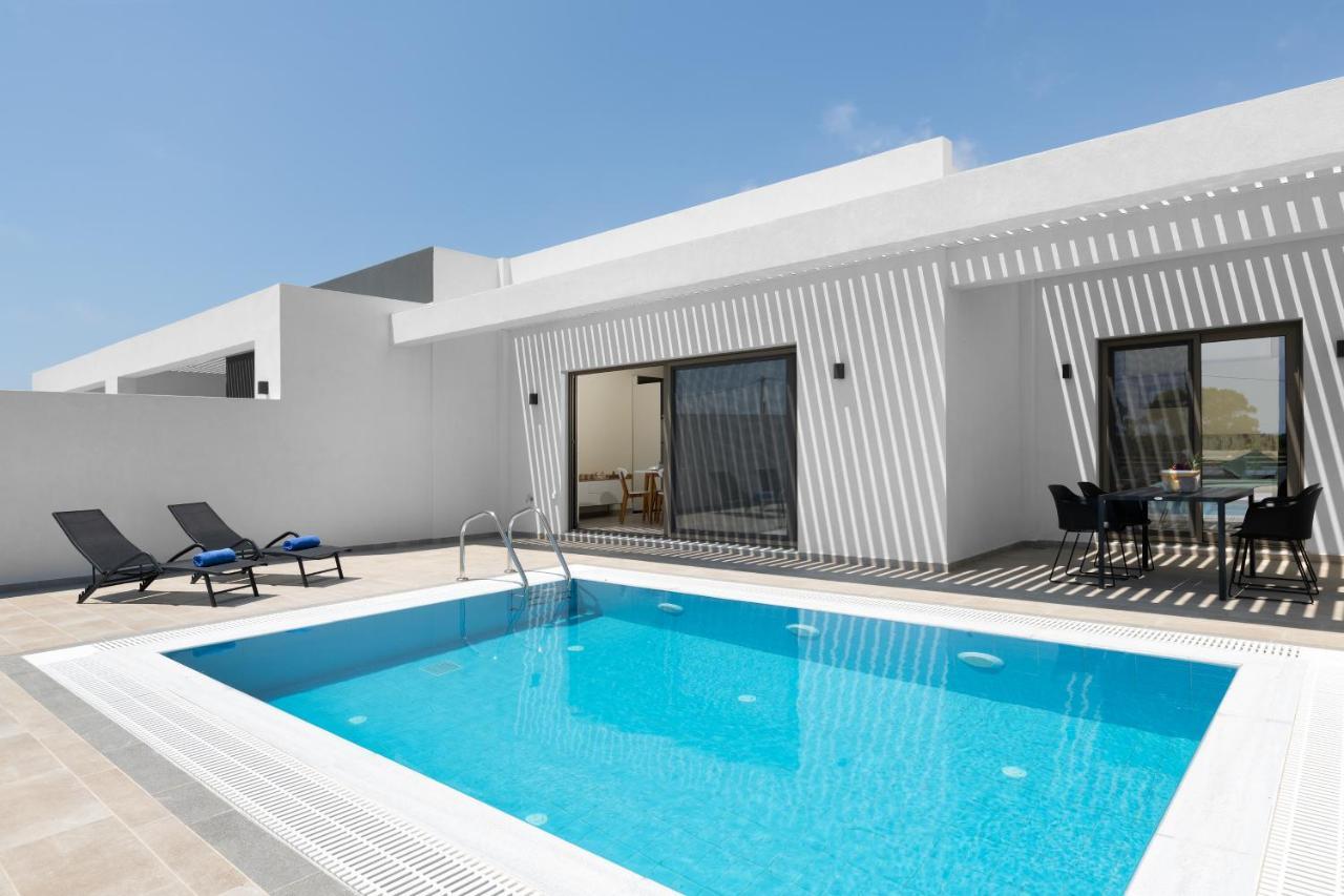 Armonia Suites Gennadi Buitenkant foto