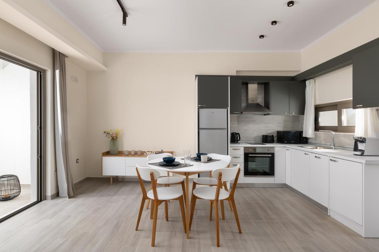 Armonia Suites Gennadi Buitenkant foto