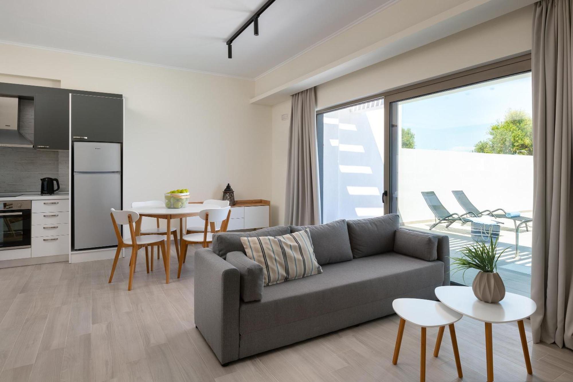 Armonia Suites Gennadi Buitenkant foto